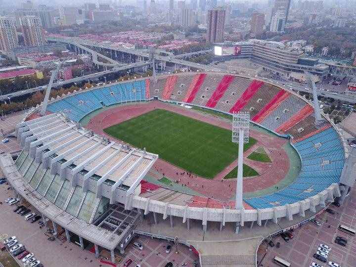 省体改造将延期，鲁能的首个主场，到底在哪儿？