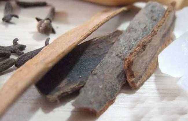桂皮价格多少钱一斤 桂皮的优劣如何鉴别