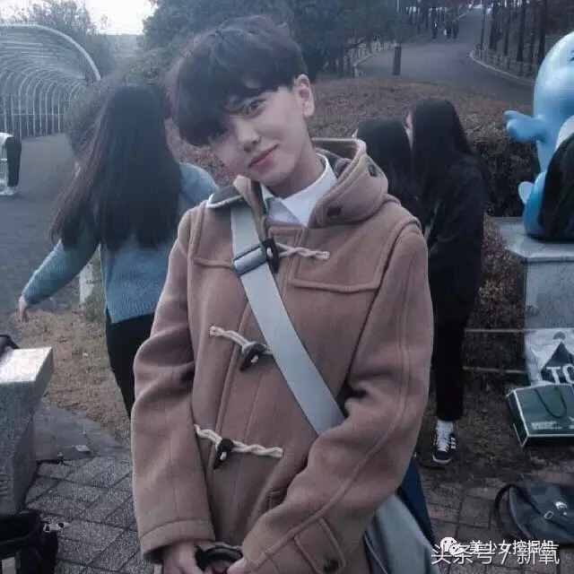 复古女神南笙以前竟然这！么！帅！