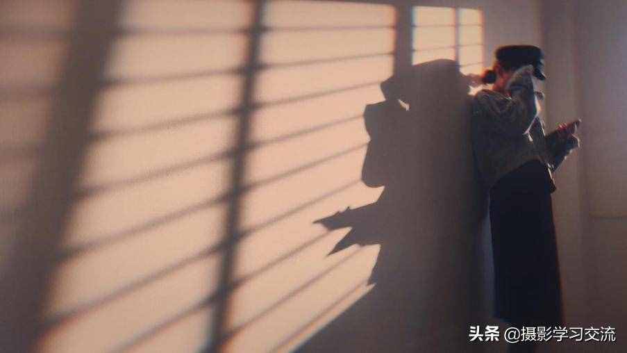 摄影作品分析，我们还在继续前行