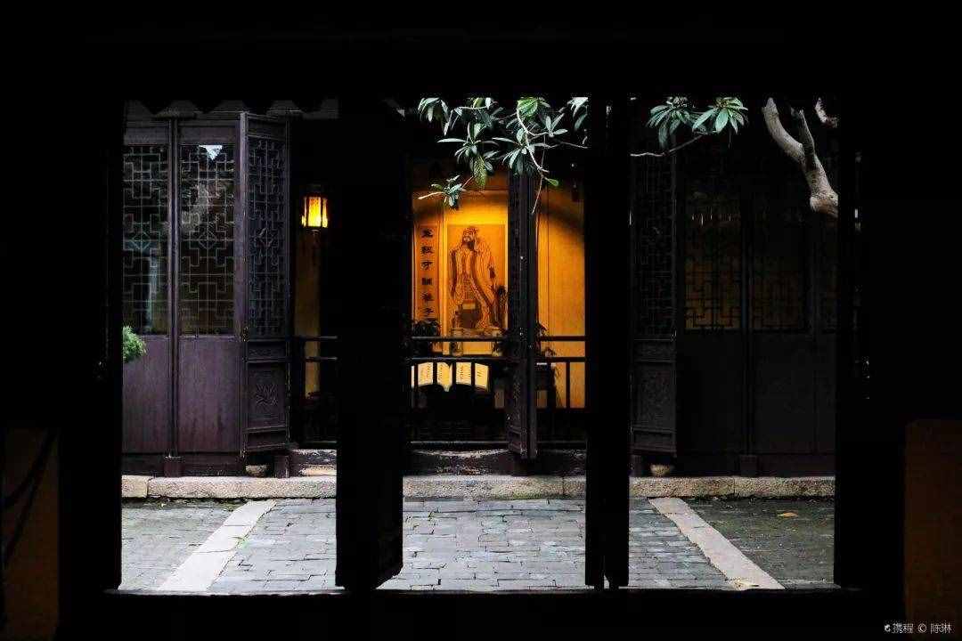上海出发周庄一日游108元起！包门票、包车费、还送午餐，超划算
