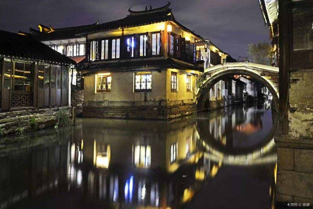 上海出发周庄一日游108元起！包门票、包车费、还送午餐，超划算
