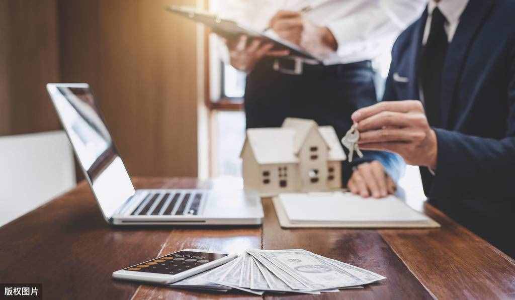 律师普法：房屋过户如何办理？需要什么手续和材料？