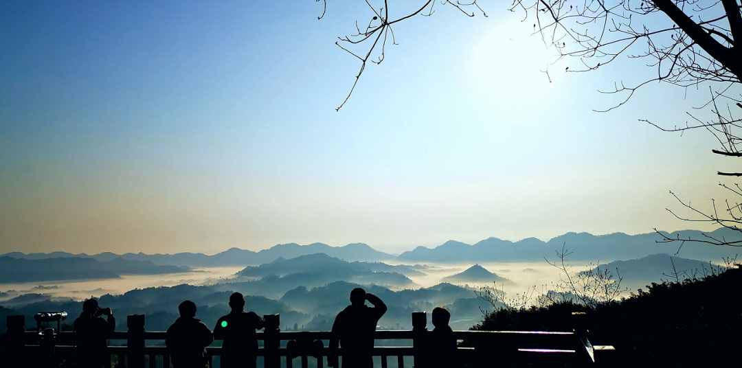 叮叮叮！暑假最后一个周末去哪里，天台山打卡走起！
